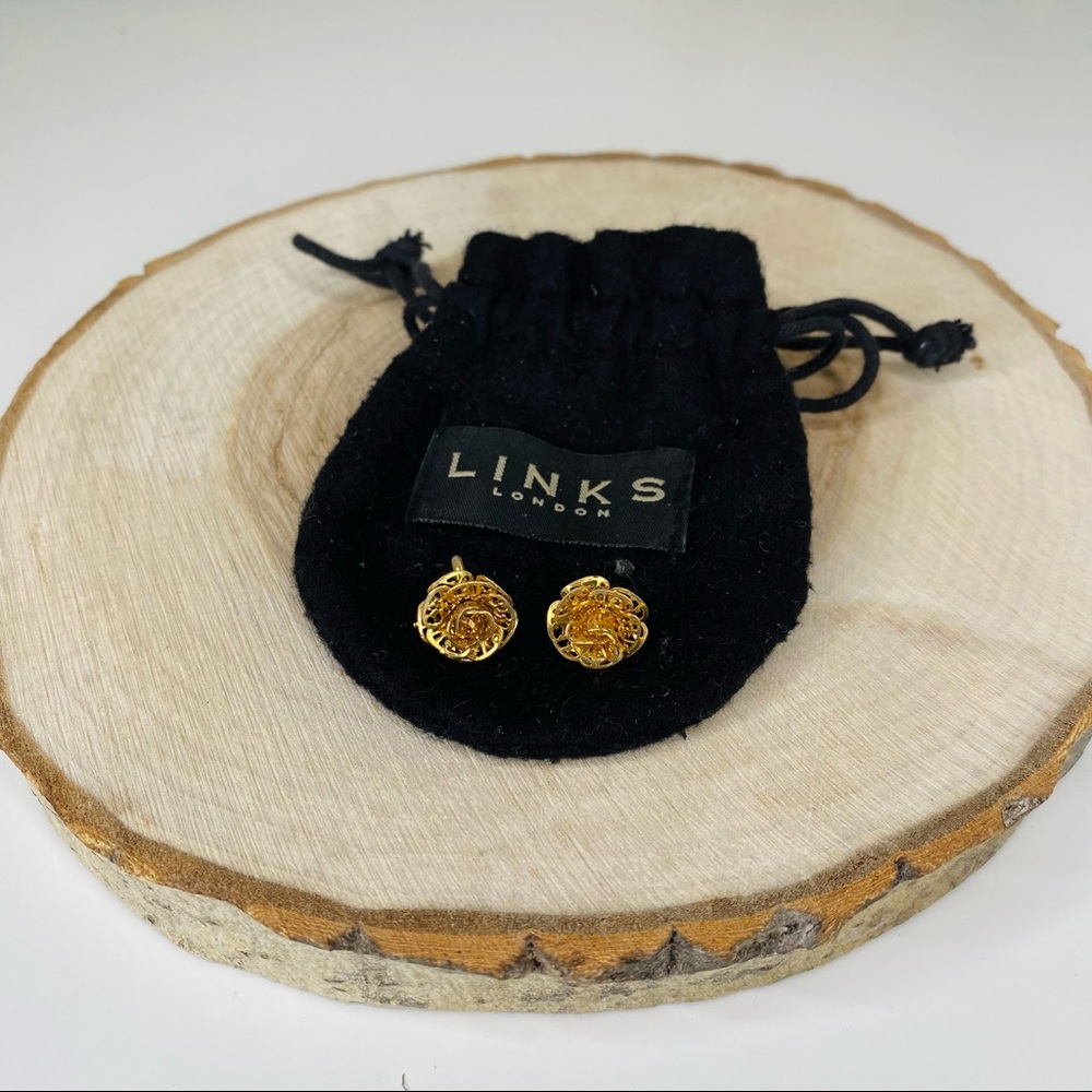Rose Clip On Earrings - Goldplated